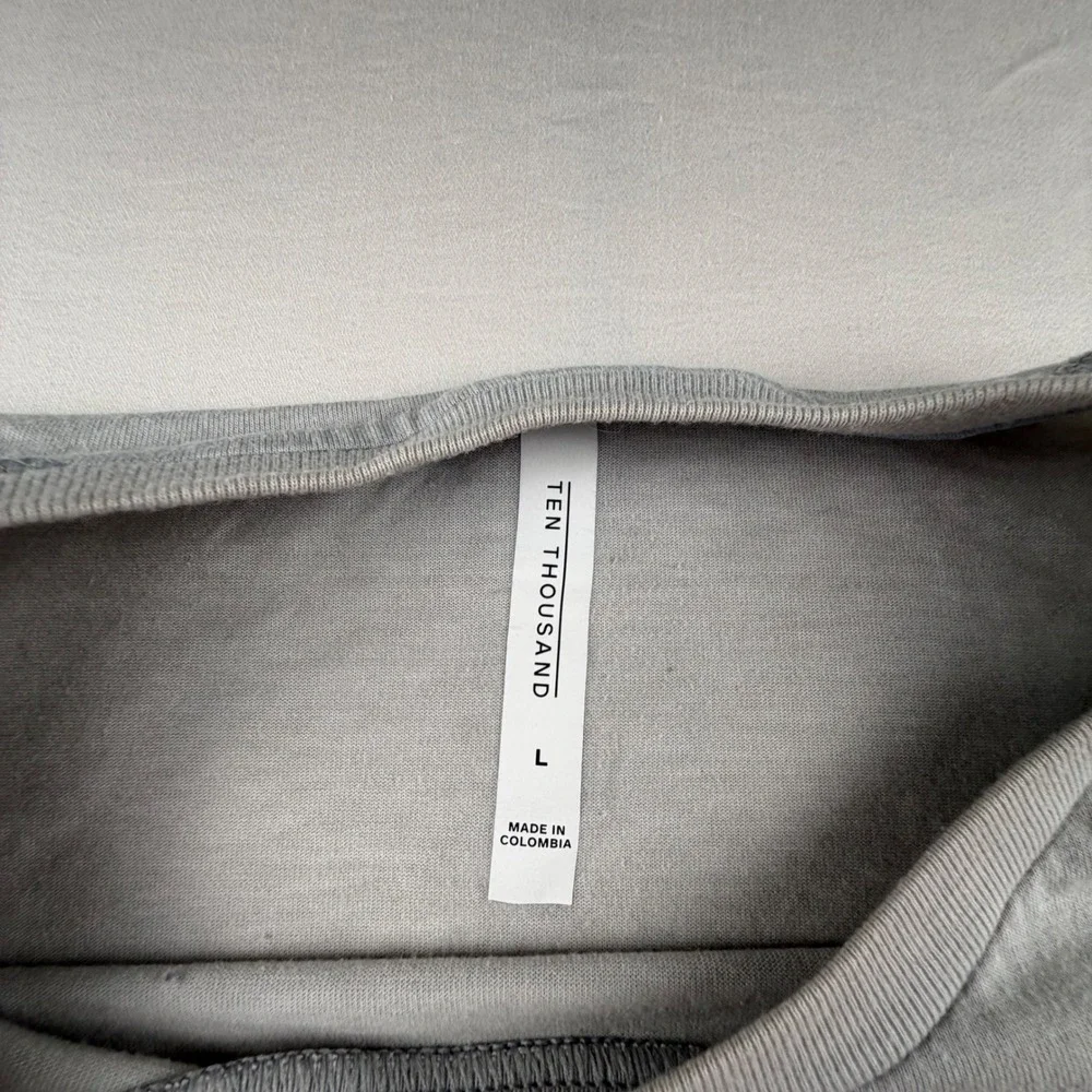 Ten Thousand Durable Shirt Training Tee Mens Large Gray Solid Flatlock Seams 272
